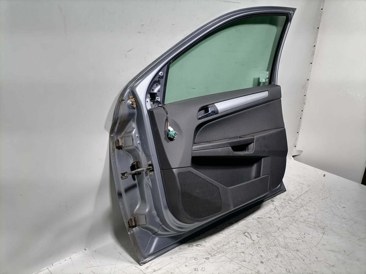 Opel Astra H original T&uuml;r vorn rechts 4AU Lichtsilber eckiger Stecker BJ06